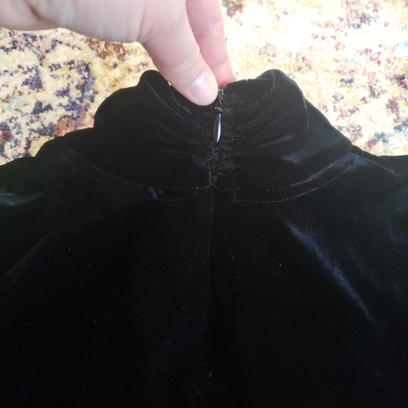 Vintage Black Velour Swing Dress Mockneck Long Sleeve Size M - Picture 3 of 10